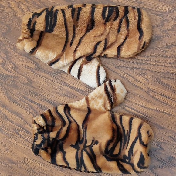 Tiger costume - Picture 7 of 8